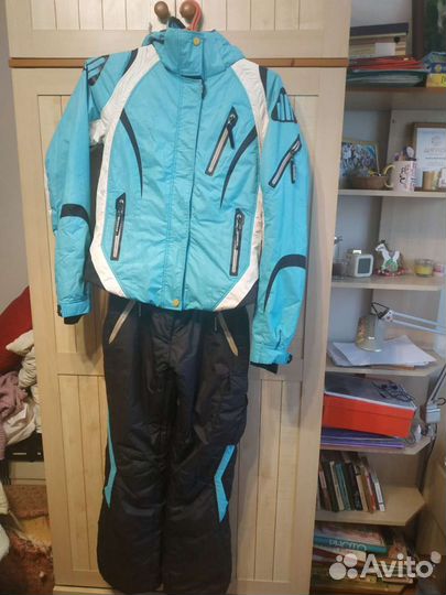 Горнолыжный костюм
