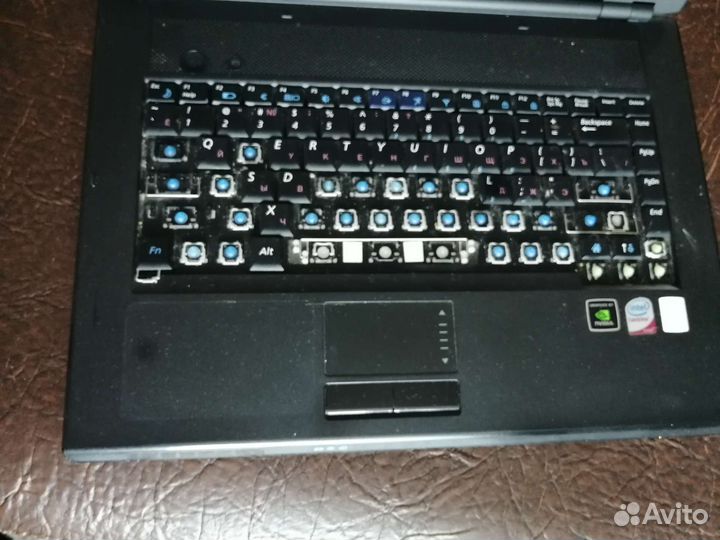 Ноутбук Samsung r70