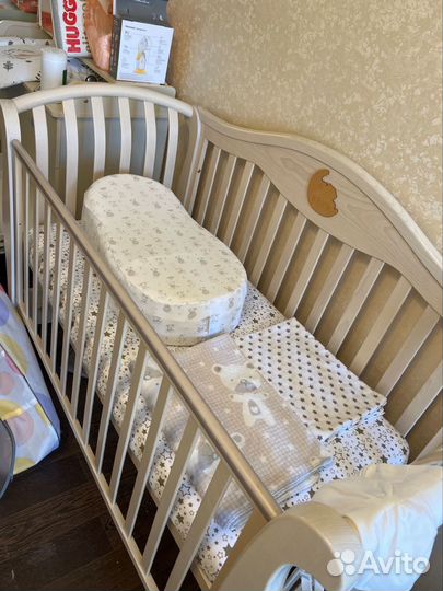 Детская кроватка Bambolina Divina