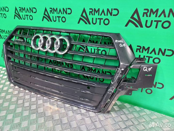 Решетка радиатора Audi Q7 2 4M 2015-2020