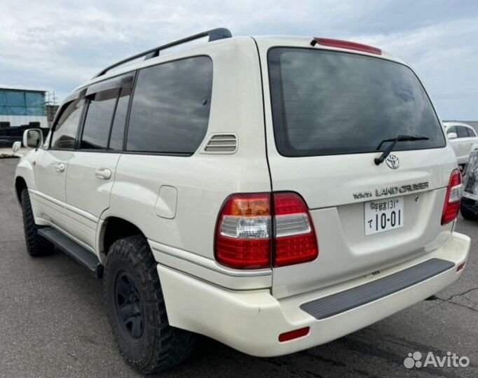 Петли двери багажника задние Toyota Land