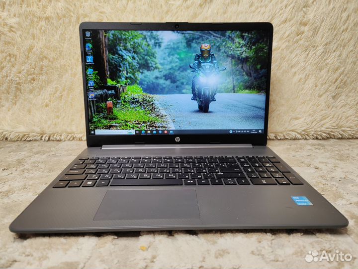 Мощный ноутбук HP /SSD