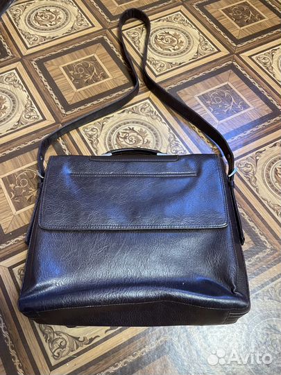 Кожаная сумка