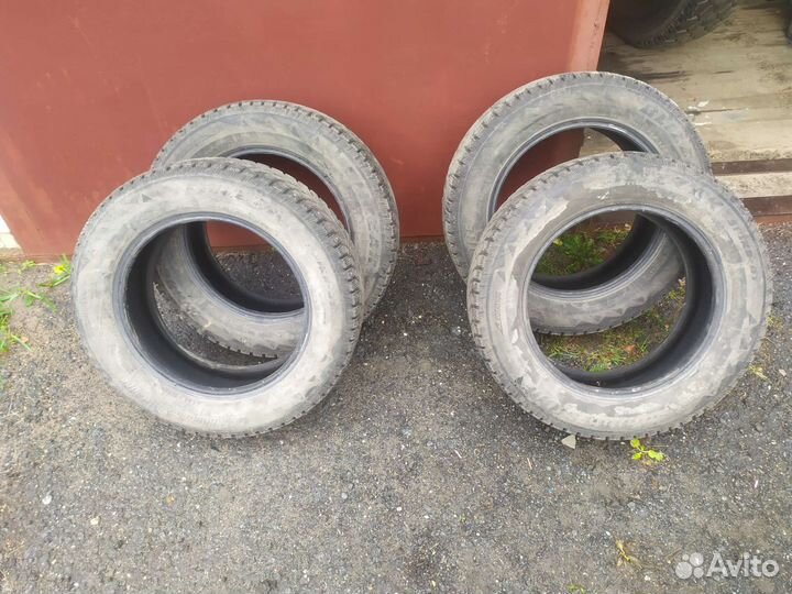 Bridgestone Blizzak Spike-01 185/65 R15