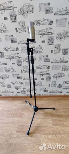 Студийный микрофон Behringer C1