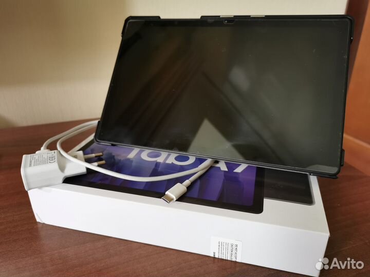 Планшет Samsung galaxy tab A7 10.4 3/64 Wifi