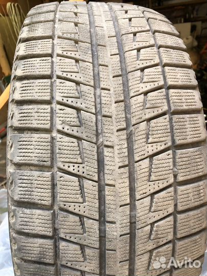 Bridgestone Blizzak Revo2 225/50 R17