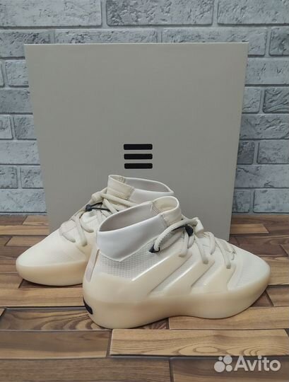 Кроссовки Adidas fear of god 43,44 размер