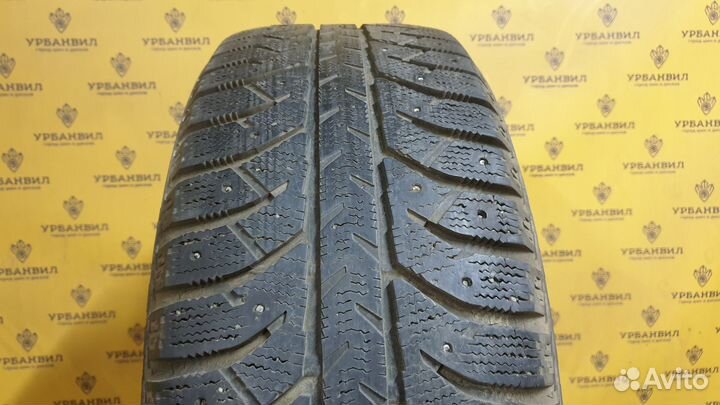 Bridgestone Ice Cruiser 7000 235/55 R19 101T