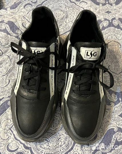 Кроссовки 37,5