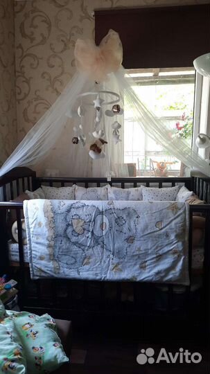 Комплект в детскую кроватку бортики