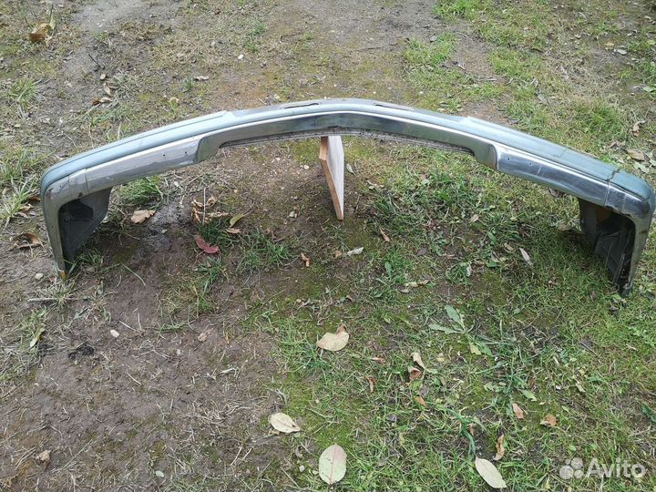 Передний бампер с усилителем w126