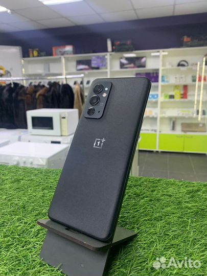 OnePlus 9RT, 8/128 ГБ