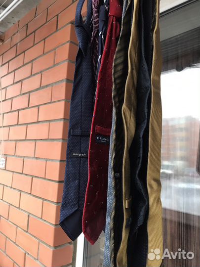 Фирменные галстуки
