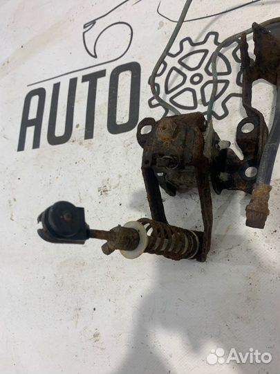 Распределитель тормозных усилий Renault Symbol