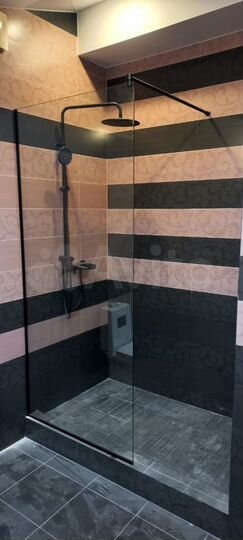 Дом 215 м² на участке 10 сот.