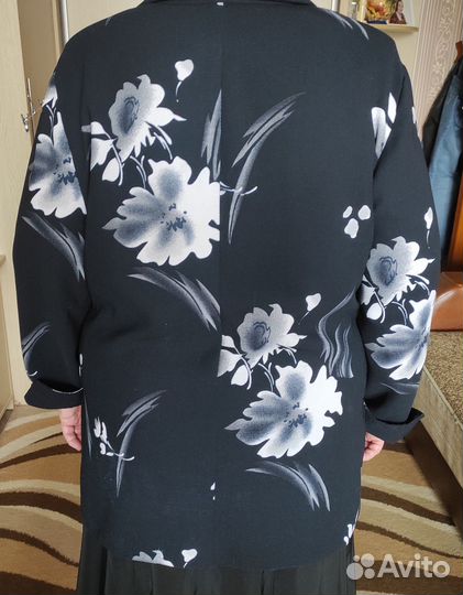 Блуза-пиджак 56-58 размер