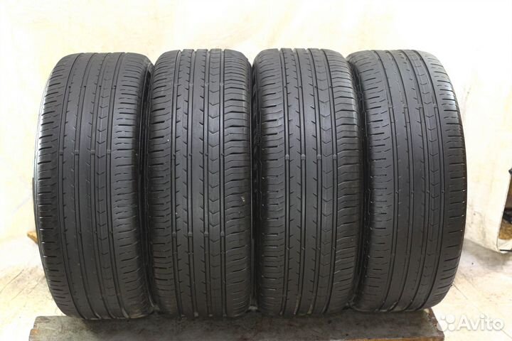 Continental ContiPremiumContact 5 215/55 R17 94W