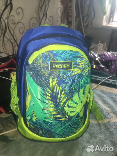 Рюкзак школьный гризли