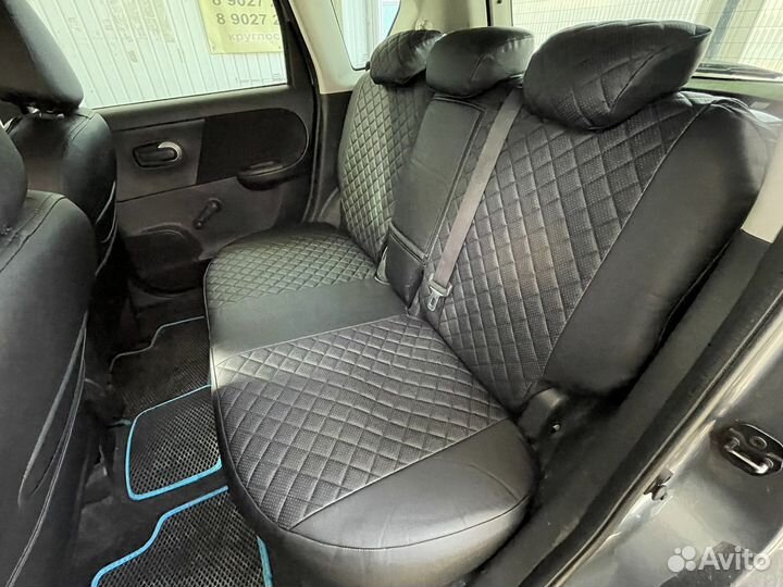 Авточехлы из экокожи в ромб на Nissan Note