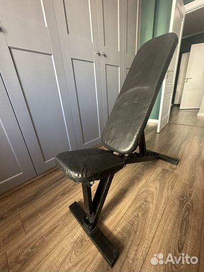 Спортивная скамья