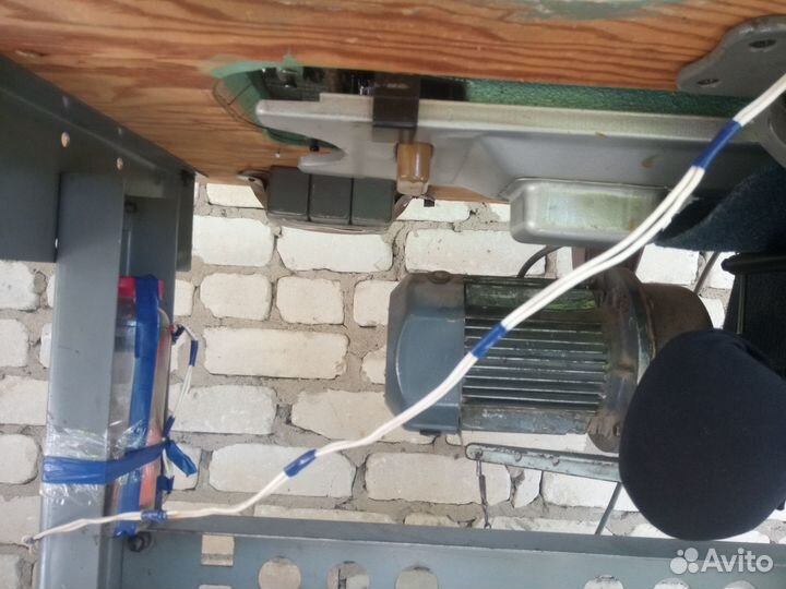 Промышленная швейная машина 97 класса