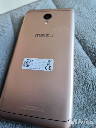Телефон Meizu M6