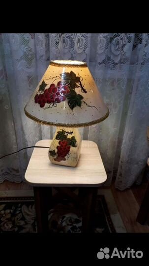 Лампа настольная