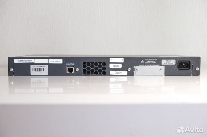 Коммутатор Cisco Catalyst WS-C3560V2-48PS-S