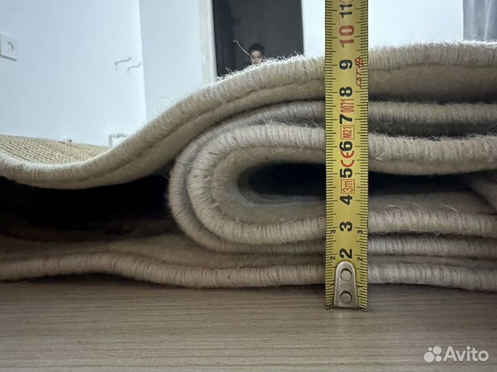 Ковер шерстяной 2,4 на 3,4