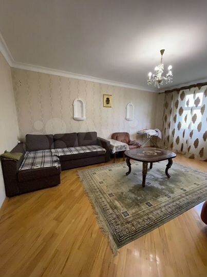 2-к. квартира, 70 м², 4/5 эт.
