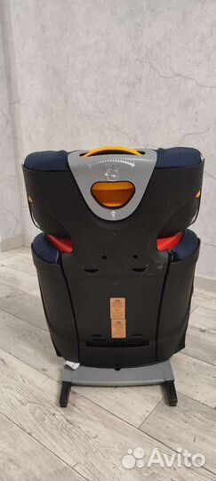 Автомобильное детское кресло Chicco Oasis 2-3