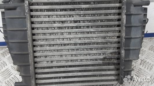 Радиатор интеркуллера nissan NV200 (1BL18KC01)