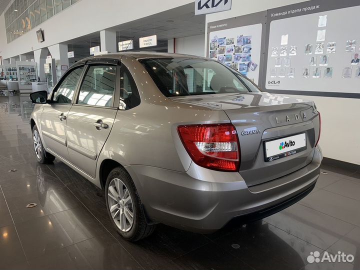 LADA Granta 1.6 МТ, 2022, 3 100 км