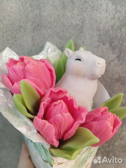 Тюльпаны на 8 марта