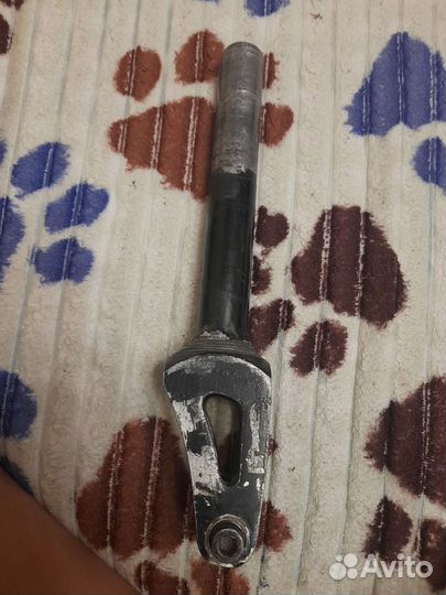 Вилка для трюкового самоката