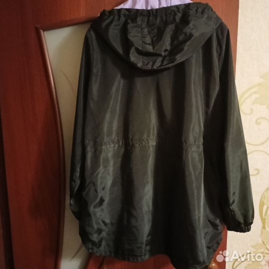 Ветровка женская 48р
