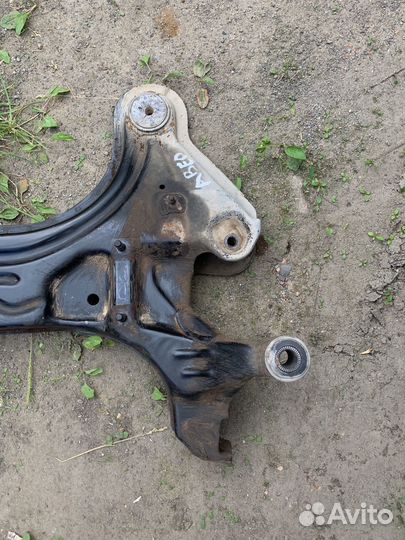 Подрамник передний chevrolet aveo t 250