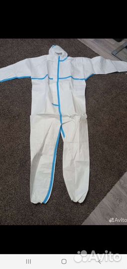 Изолирующий костюм