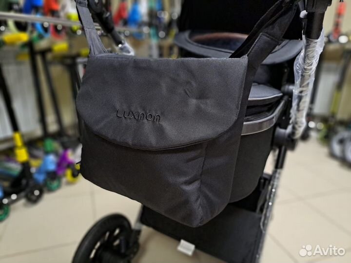 Коляска 3 в 1 luxmom A4 черная