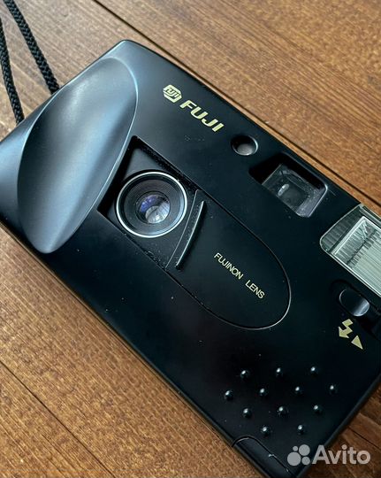 Fuji DL-8 пленочный фотоаппарат