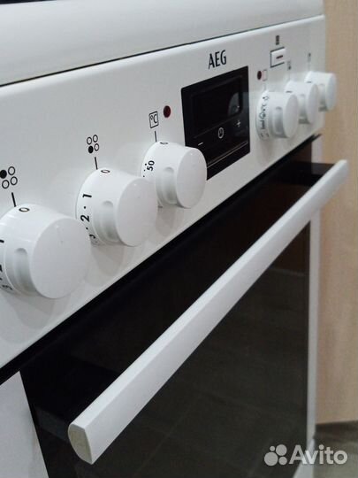 Плита электрическая AEG