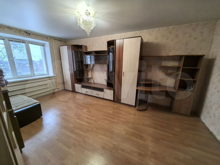 1-к. квартира, 37 м², 3/9 эт.