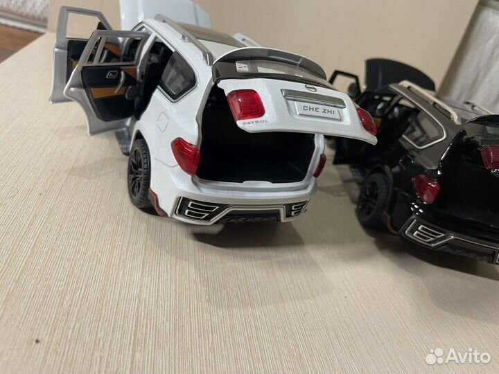 Модель игрушка Nissan Patrol