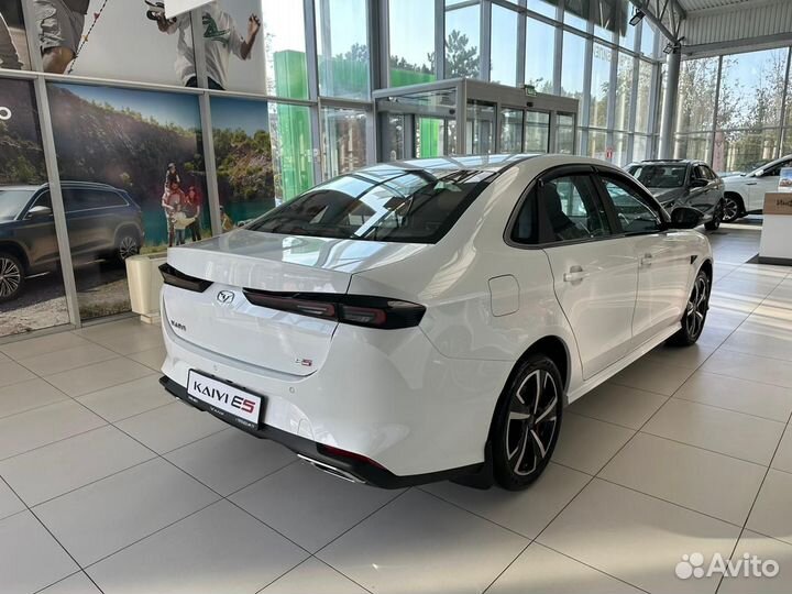 Kaiyi E5 1.5 CVT, 2023