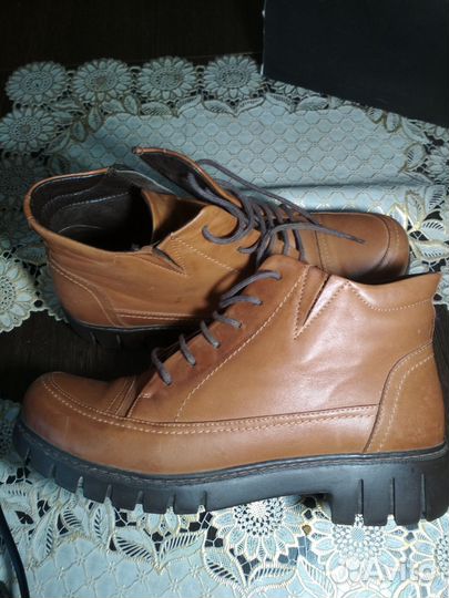 Ботинки женские