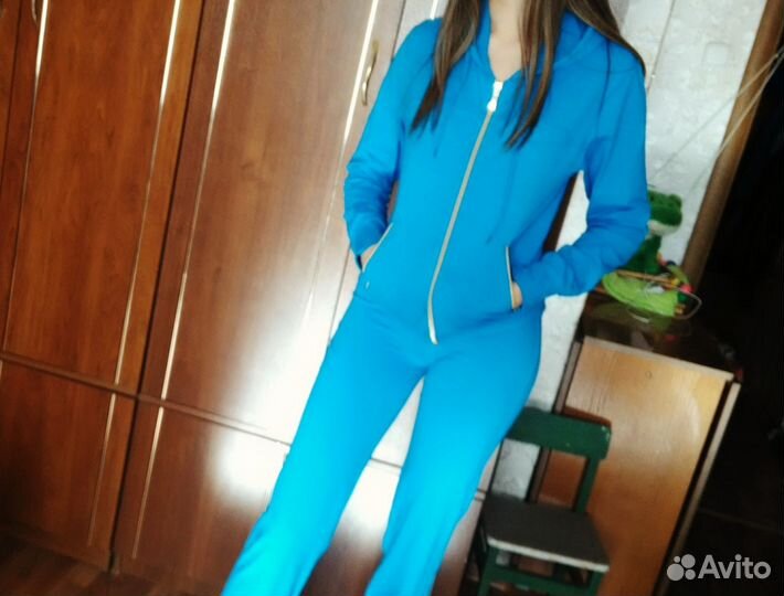 Спортивный костюм