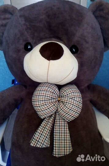 Большой плюшевый мишка новый