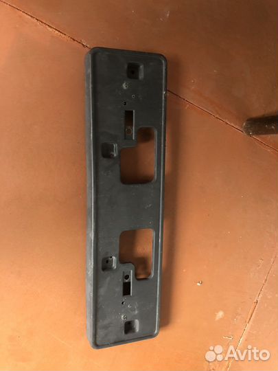 Пластик крышки багажника и обшивка outlander xl