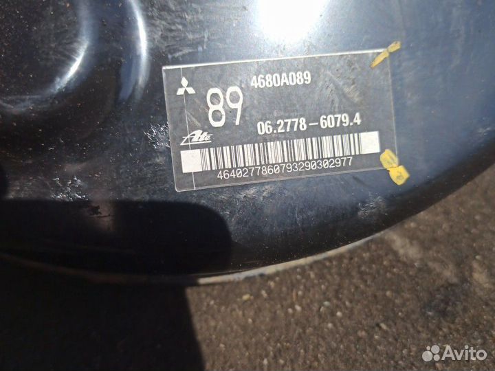 Вакуум mitsubishi lancer 10